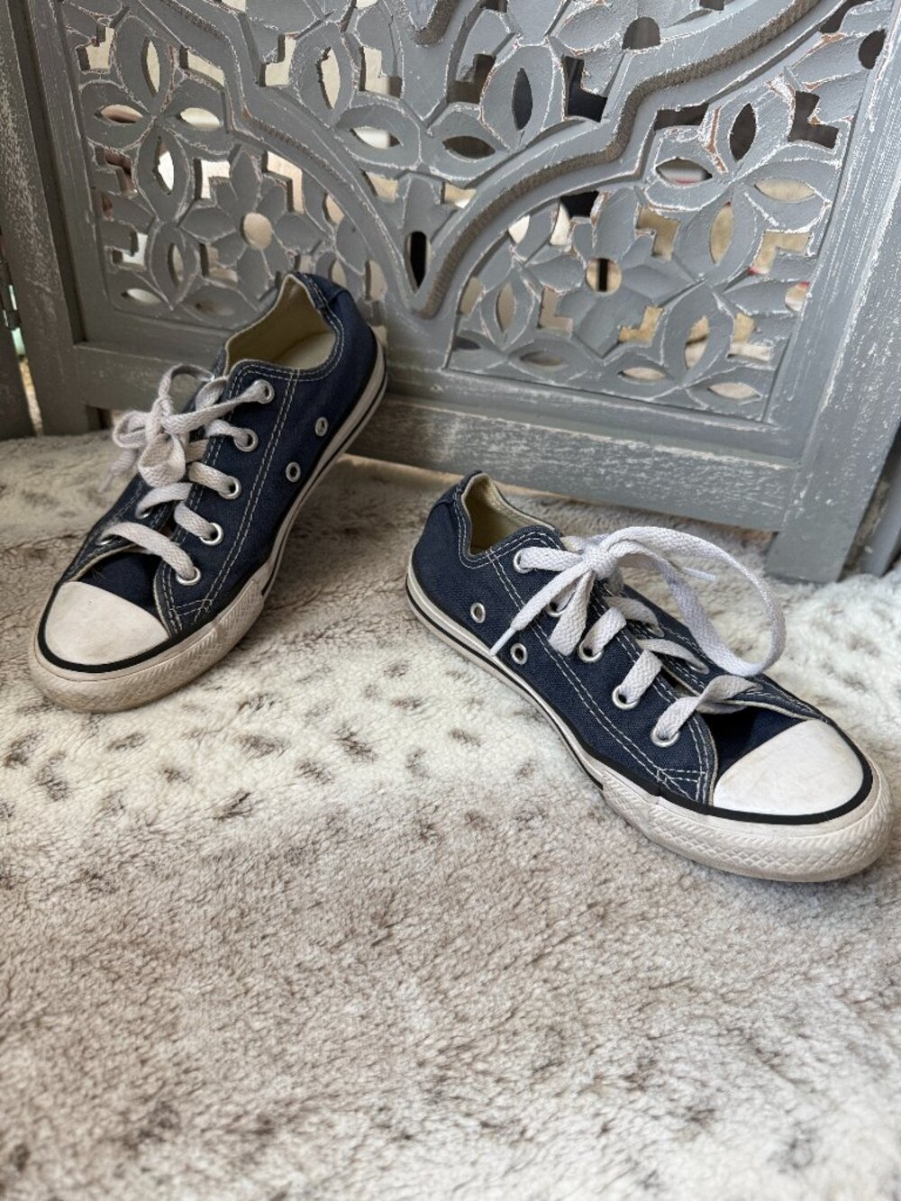 Blue Converse sneakers boys size 1 skater California school blokecore summer